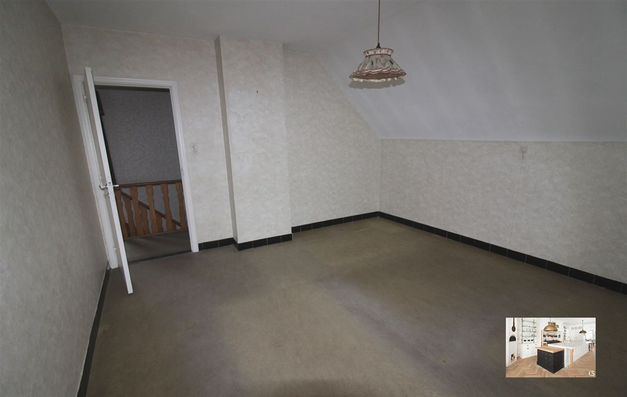 Landelijk gelegen te renoveren woning op mooi perceel