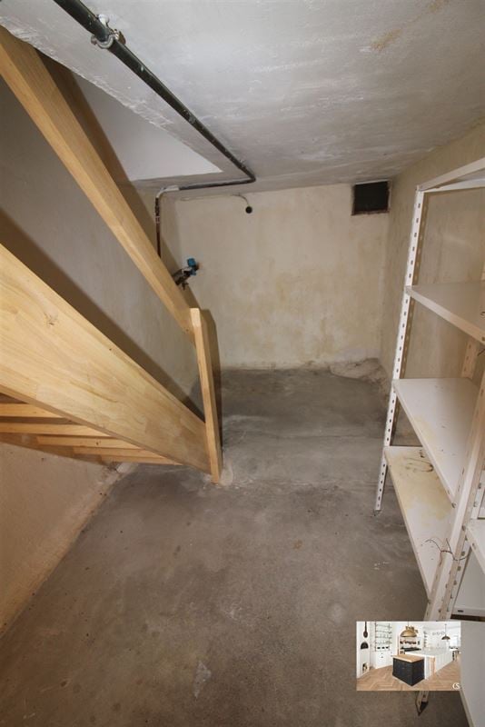 Landelijk gelegen te renoveren woning op mooi perceel