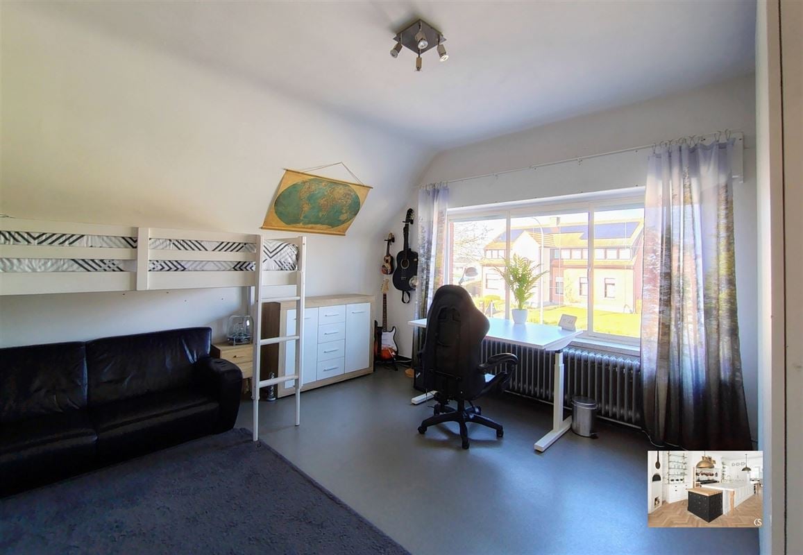 Foto 24 :  te 2360 OUD-TURNHOUT (België) - Prijs &euro; 335.000