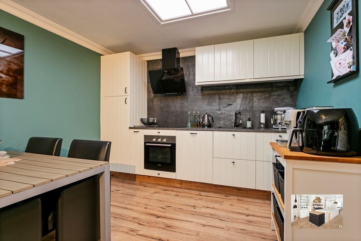 Foto 11 : Gemengd gebouw te 2340 BEERSE (België) - Prijs &euro; 1.950