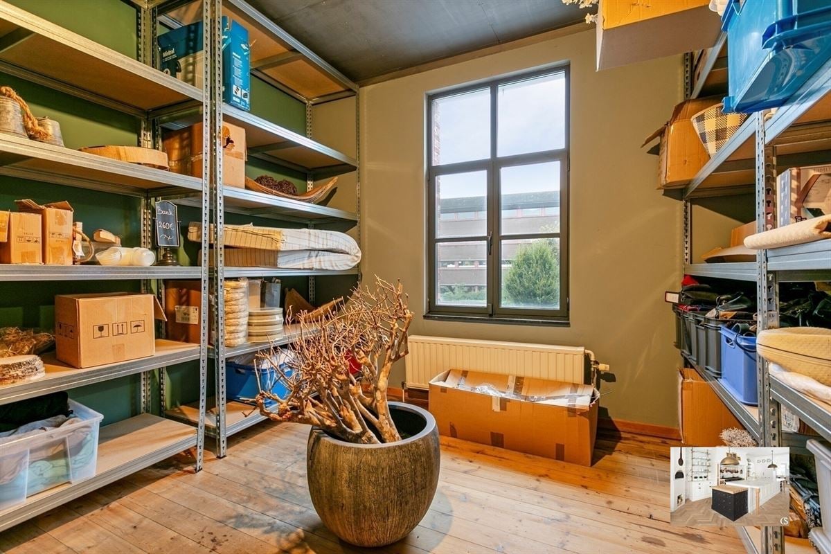 Foto 24 : Gemengd gebouw te 2340 BEERSE (België) - Prijs &euro; 1.950