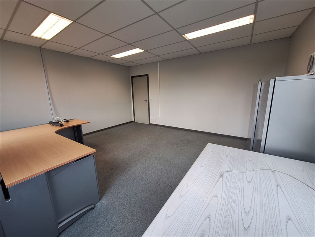 Foto 5 : Burelen te 8500 KORTRIJK (België) - Prijs € 850