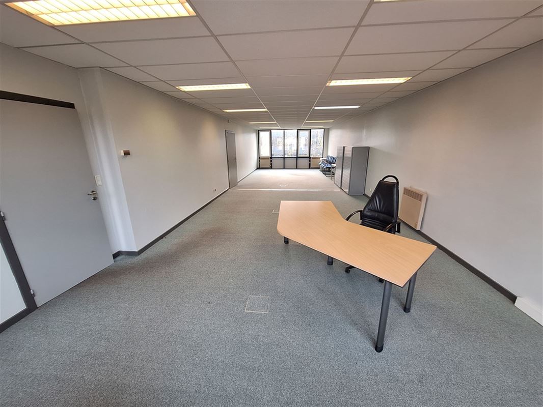 Foto 6 : Burelen te 8500 KORTRIJK (België) - Prijs € 850