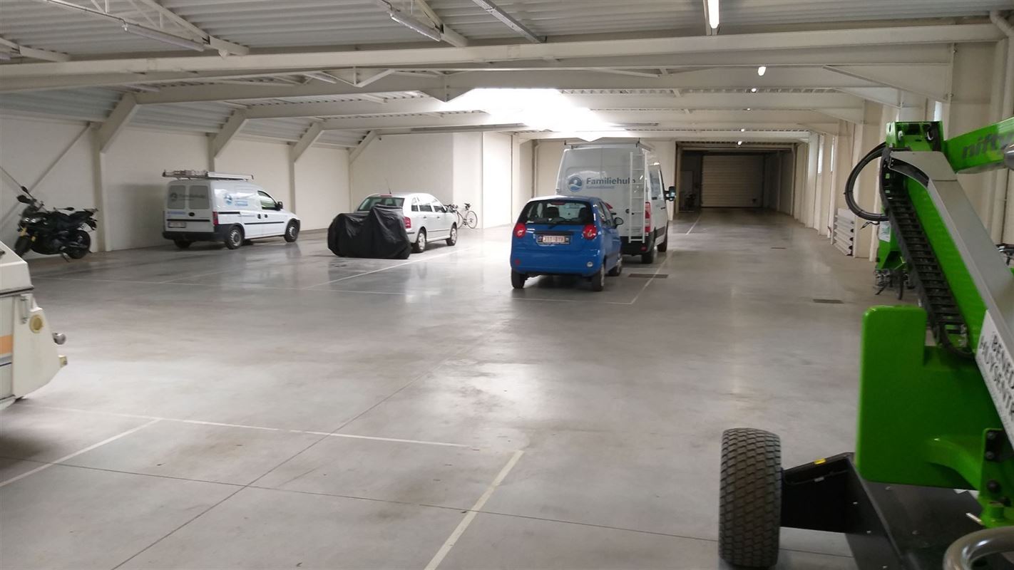 Foto 4 : Garage te 8500 KORTRIJK (België) - Prijs &euro; 34