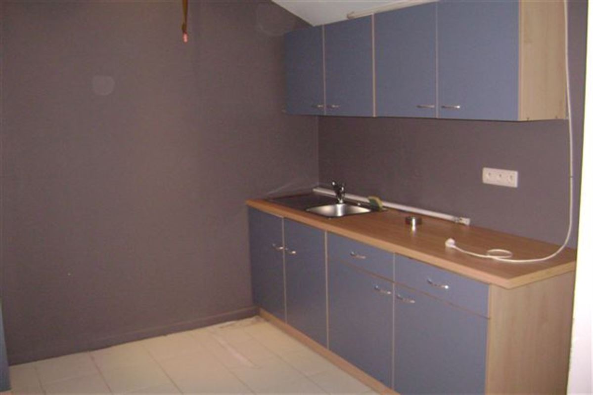 Foto 4 : Burelen te 8500 KORTRIJK (België) - Prijs &euro; 1.720