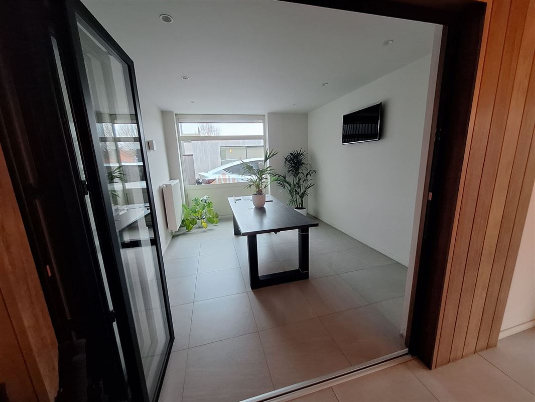 Foto 6 : Werkplaats te 8940 WERVIK (België) - Prijs &euro; 2.500