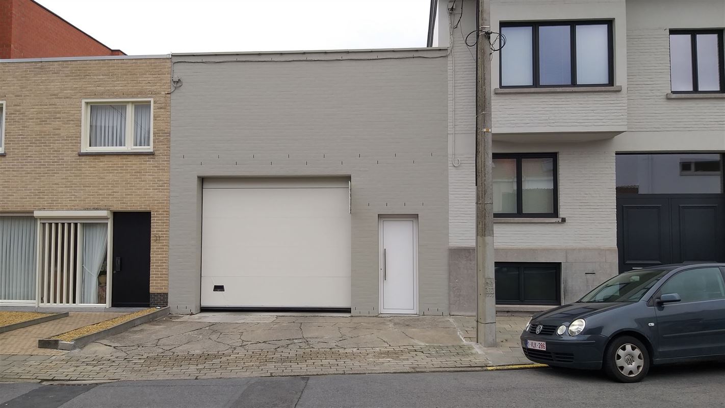 Foto 1 : Garage te 8500 KORTRIJK (België) - Prijs € 70