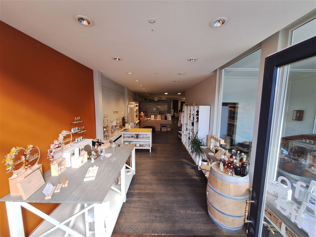 Foto 3 : Commercieel vastgoed te 8500 KORTRIJK (België) - Prijs € 1.240