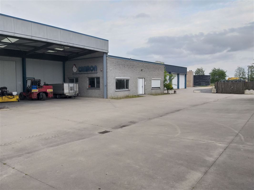 Foto 20 : Magazijn te 8770 INGELMUNSTER (België) - Prijs € 625.000