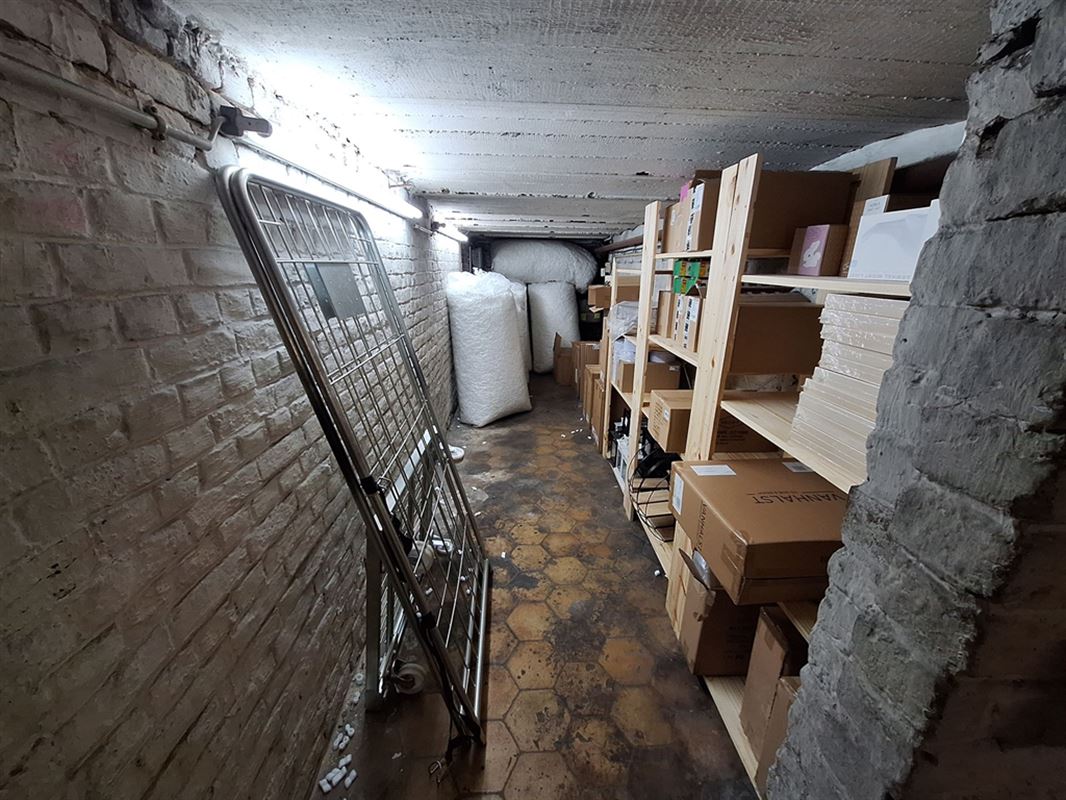 Foto 12 : Commercieel vastgoed te 8500 KORTRIJK (België) - Prijs € 1.240