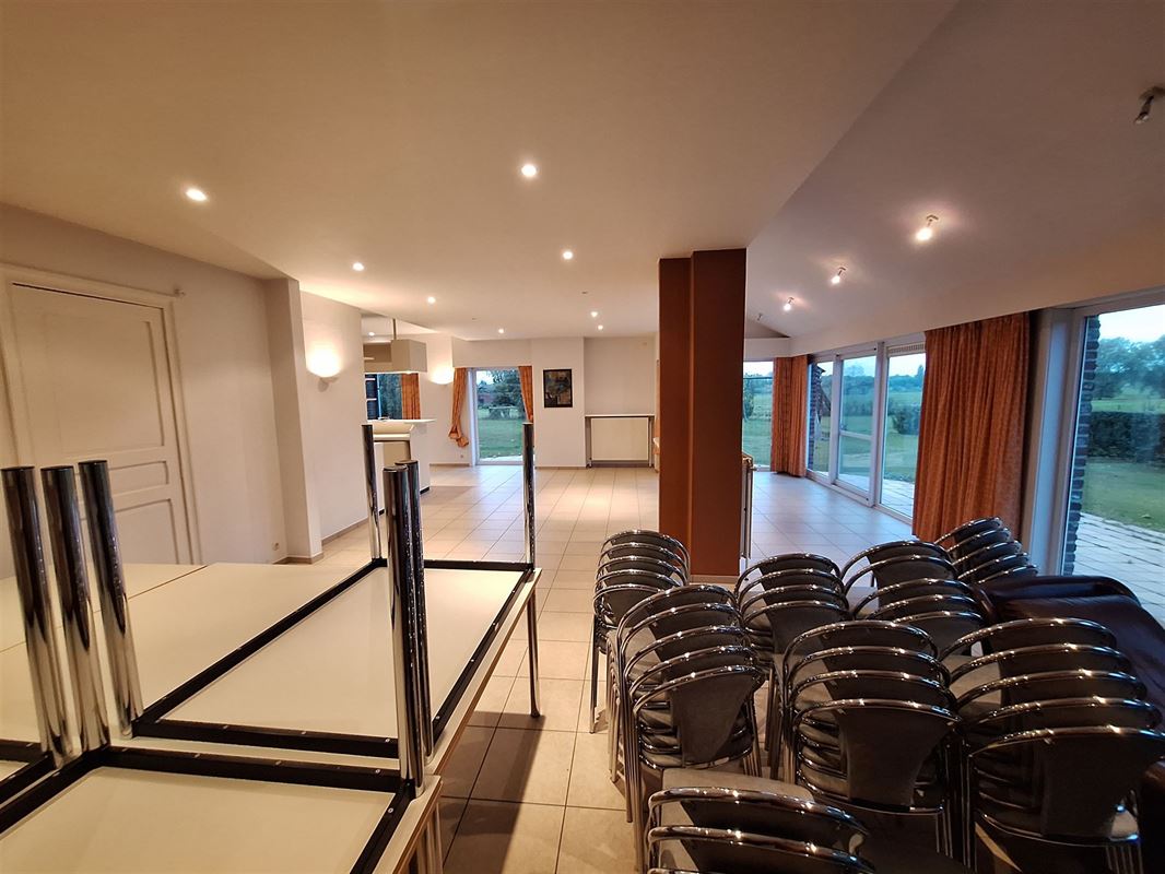 Foto 6 : Burelen te 8560 WEVELGEM (België) - Prijs &euro; 600