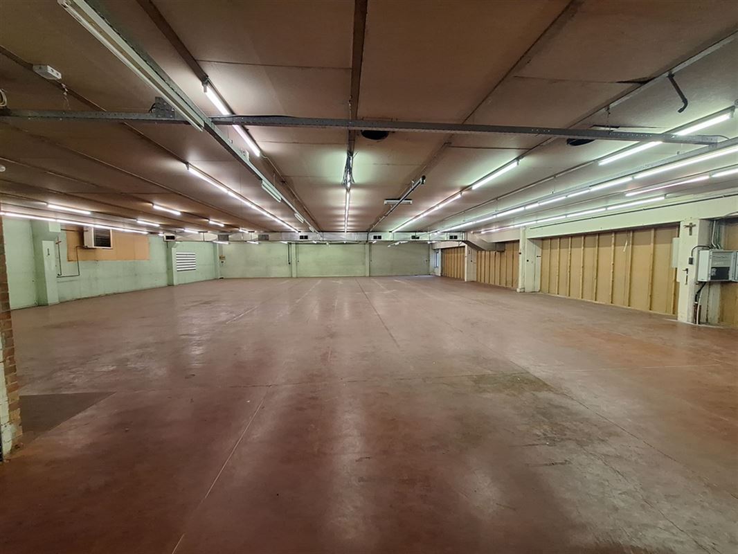 Foto 17 : Werkplaats te 8501 BISSEGEM (België) - Prijs € 2.712