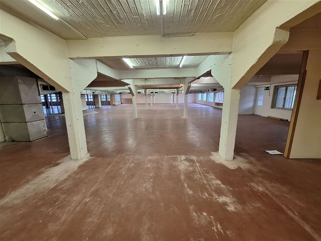 Foto 20 : Werkplaats te 8501 BISSEGEM (België) - Prijs € 2.712