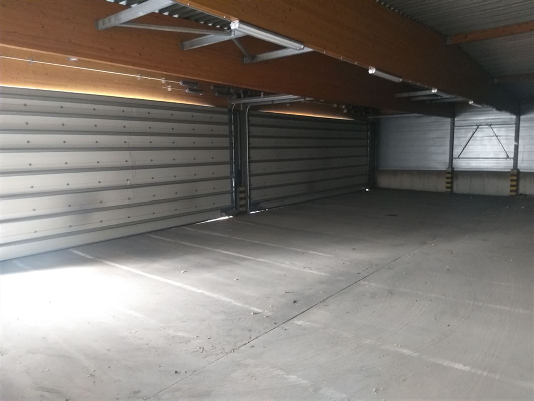 Foto 6 : Magazijn te 8530 HARELBEKE (België) - Prijs € 3.788