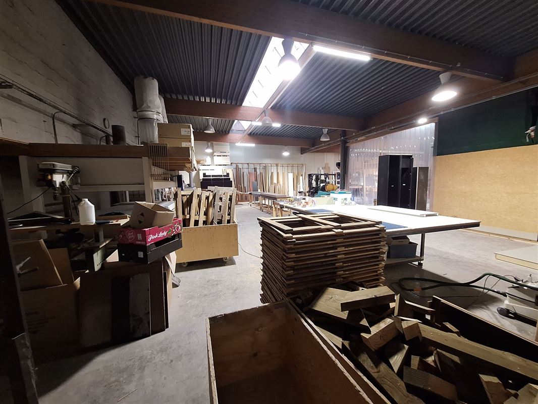 Foto 2 : Magazijn te 8501 HEULE (België) - Prijs € 1.000