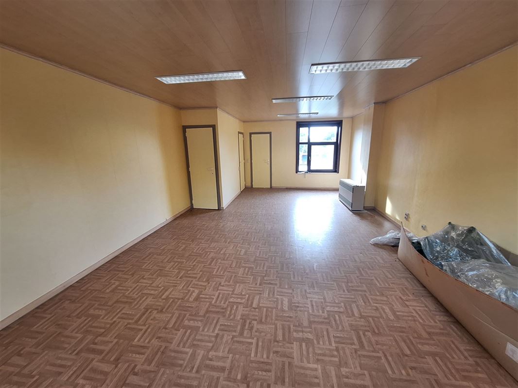 Foto 10 : Burelen te 8510 MARKE (België) - Prijs € 125.000