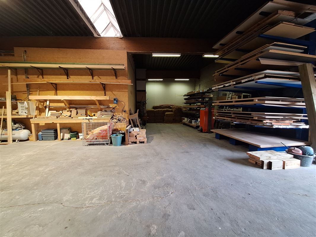 Foto 5 : Magazijn te 8501 HEULE (België) - Prijs € 1.000