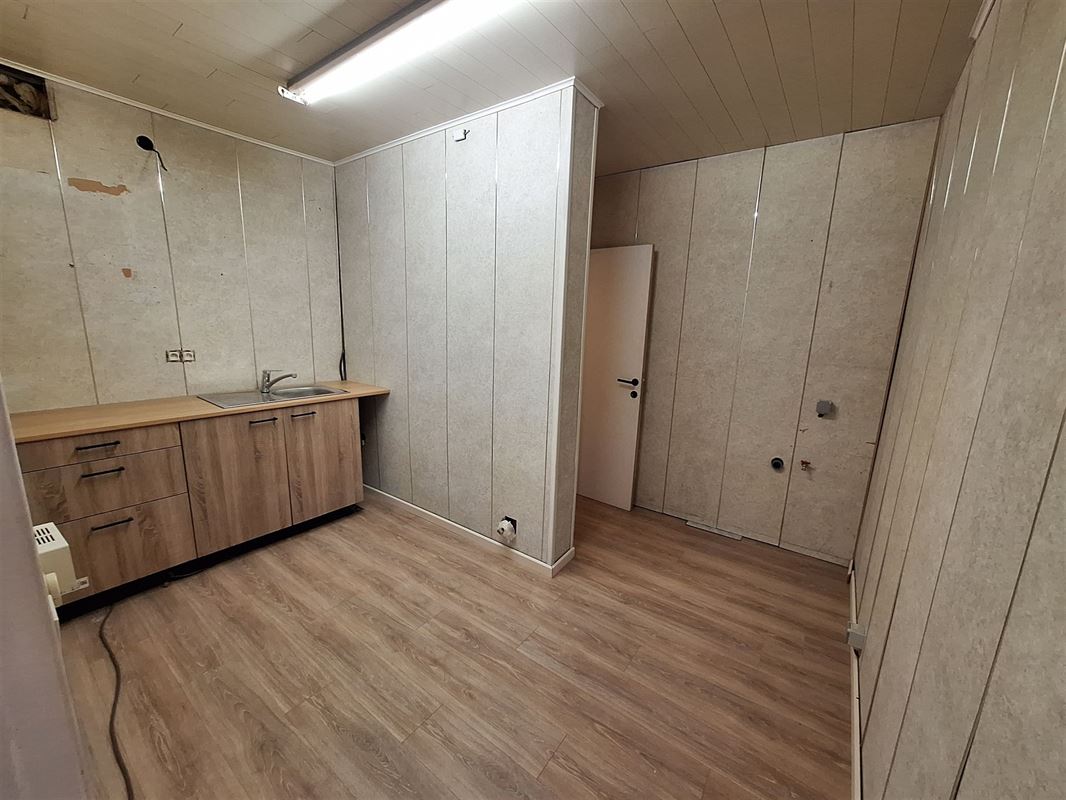 Foto 10 : Burelen te 8520 KUURNE (België) - Prijs &euro; 765