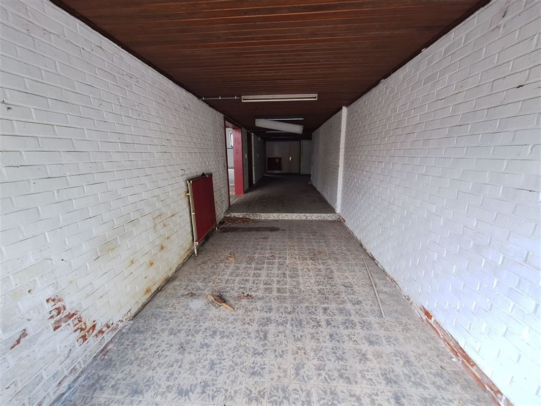 Foto 28 : Magazijn te 8780 OOSTROZEBEKE (België) - Prijs € 1.105.750