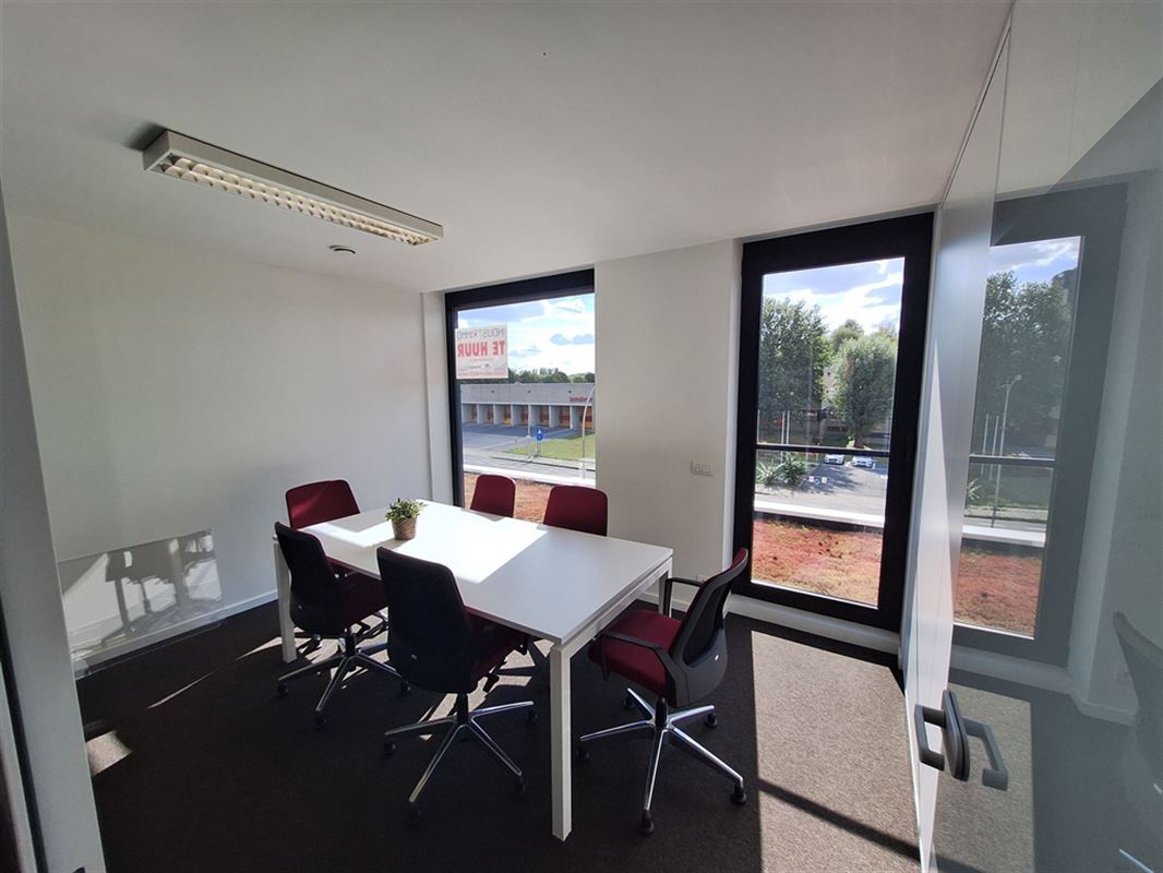 Foto 6 : Burelen te 8500 KORTRIJK (België) - Prijs € 1.200