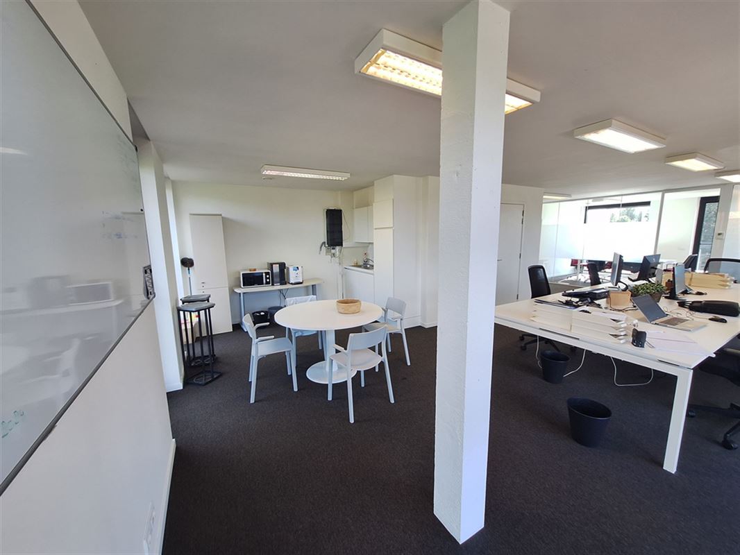 Foto 2 : Burelen te 8500 KORTRIJK (België) - Prijs € 1.200