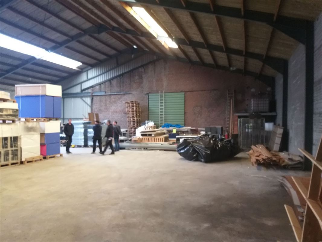 Foto 2 : Magazijn te 8560 GULLEGEM (België) - Prijs &euro; 900