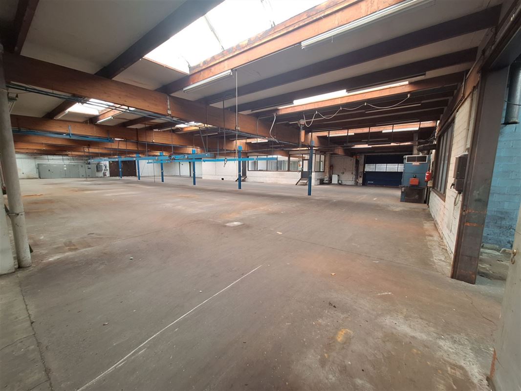 Foto 5 : Magazijn te 8560 GULLEGEM (België) - Prijs € 5.460