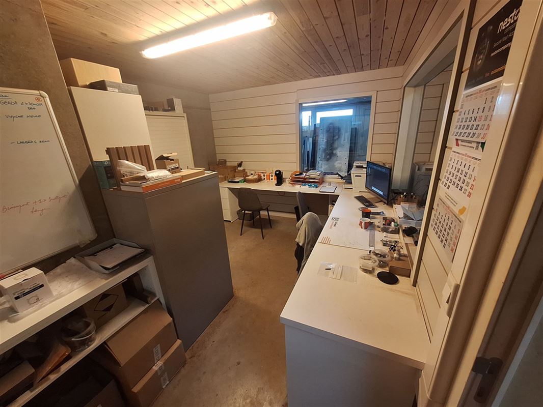 Foto 8 : Werkplaats te 8793 SINT-ELOOIS-VIJVE (België) - Prijs € 1.250