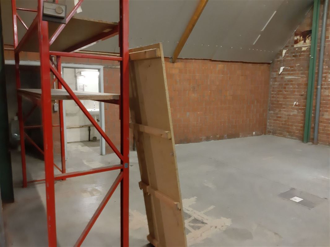 Foto 12 : Magazijn te 9000 GENT (België) - Prijs € 480.000