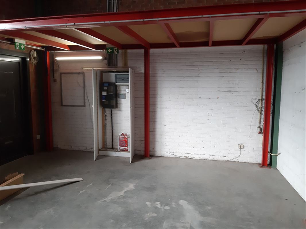Foto 21 : Magazijn te 9000 GENT (België) - Prijs € 480.000
