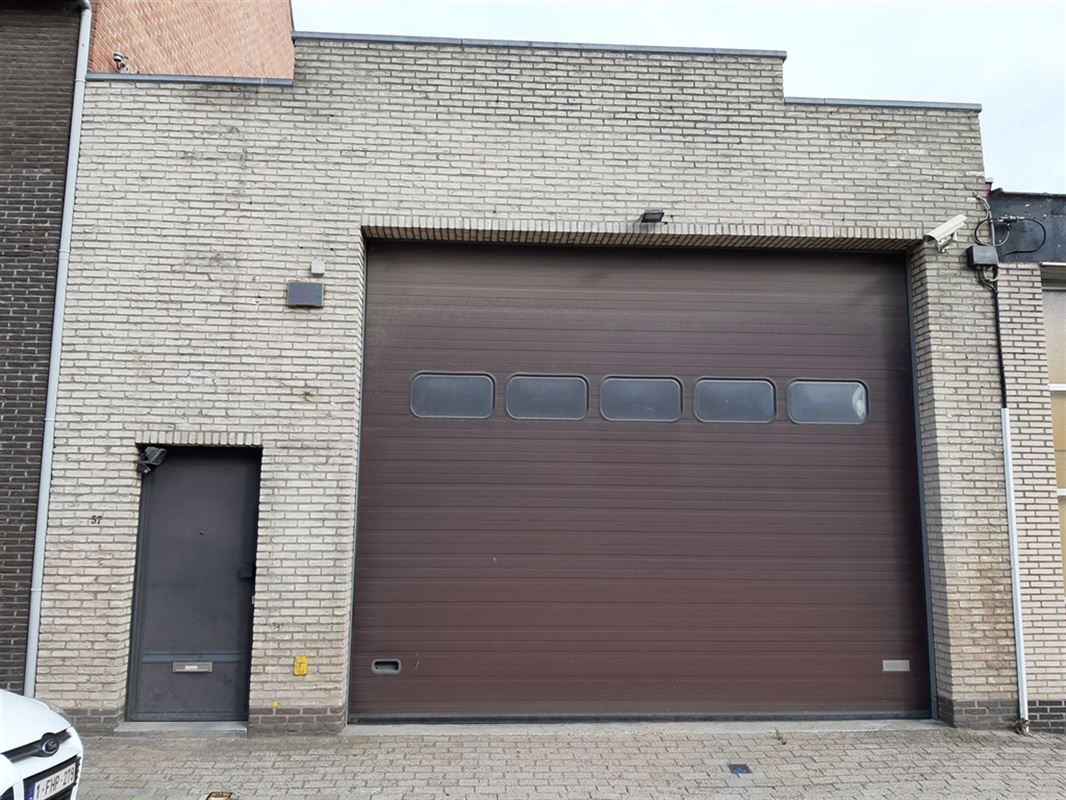 Foto 1 : Magazijn te 9000 GENT (België) - Prijs € 480.000