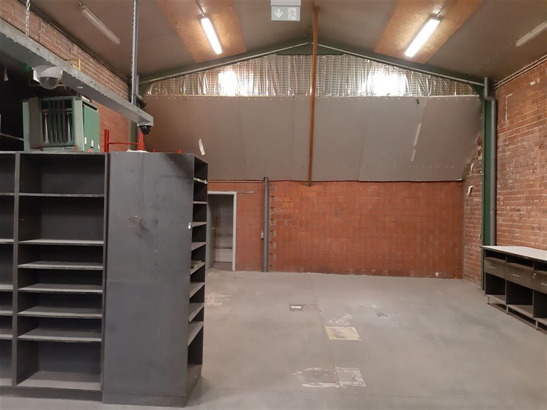 Foto 16 : Magazijn te 9000 GENT (België) - Prijs € 480.000