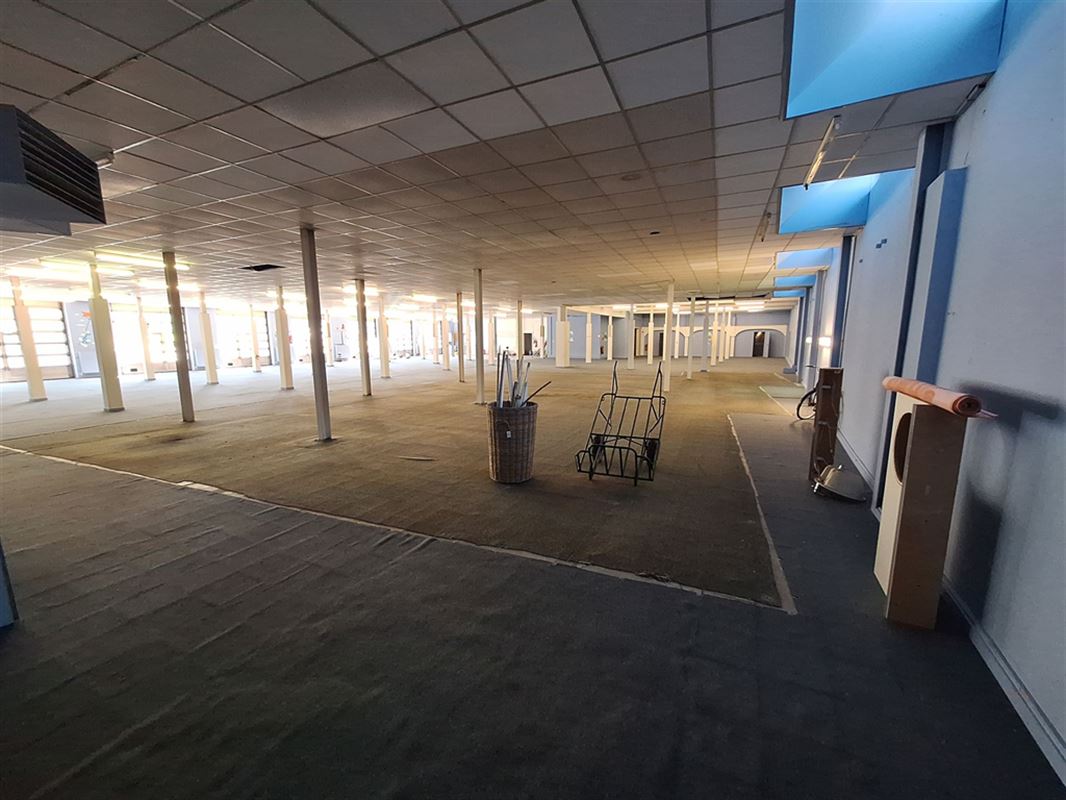 Foto 6 : Magazijn te 8540 DEERLIJK (België) - Prijs € 2.000