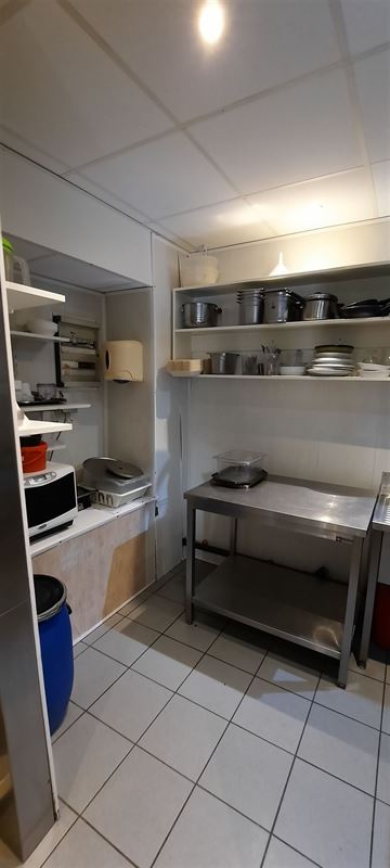 Foto 6 : Handelseigendom te 8530 HARELBEKE (België) - Prijs € 800