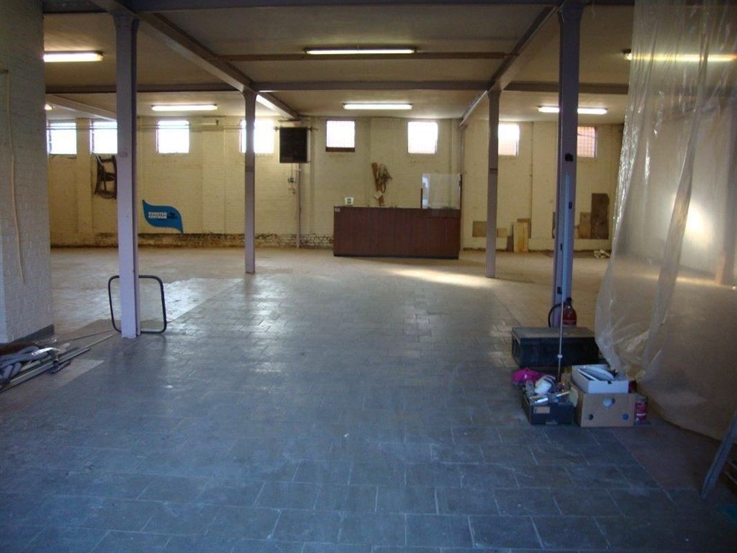 Foto 3 : Magazijn te 8500 KORTRIJK (België) - Prijs € 1.120