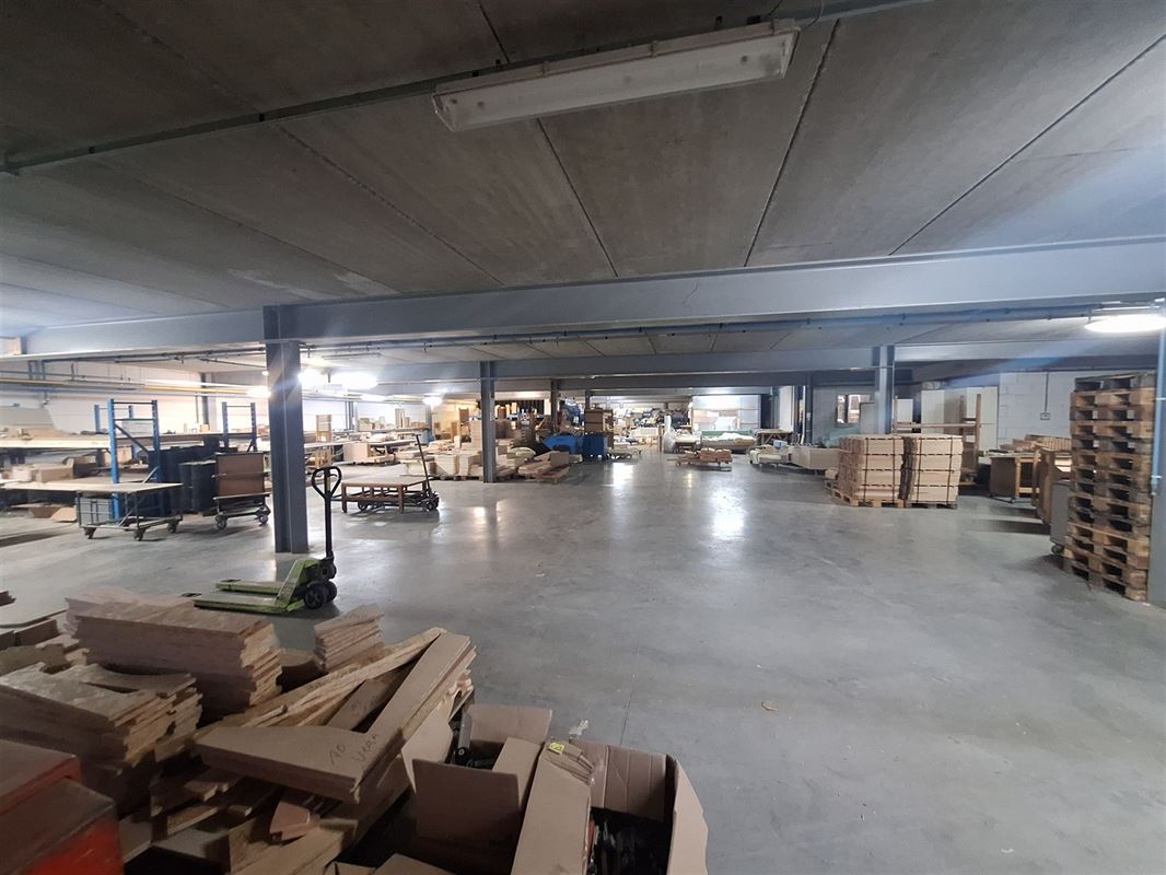 Foto 14 : Magazijn te 8930 MENEN (België) - Prijs &euro; 12.500