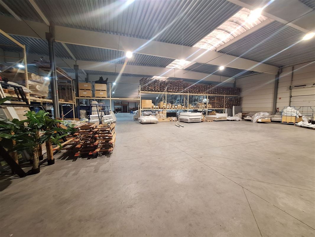 Foto 13 : Magazijn te 8930 MENEN (België) - Prijs &euro; 12.500