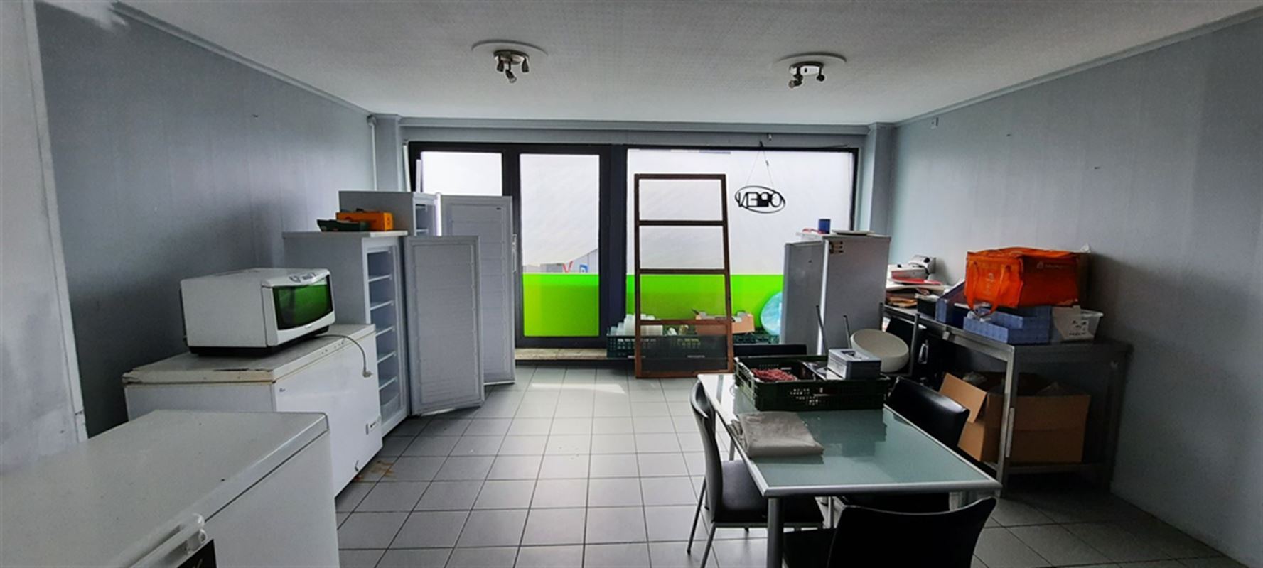 Foto 5 : Handelseigendom te 8530 HARELBEKE (België) - Prijs € 800