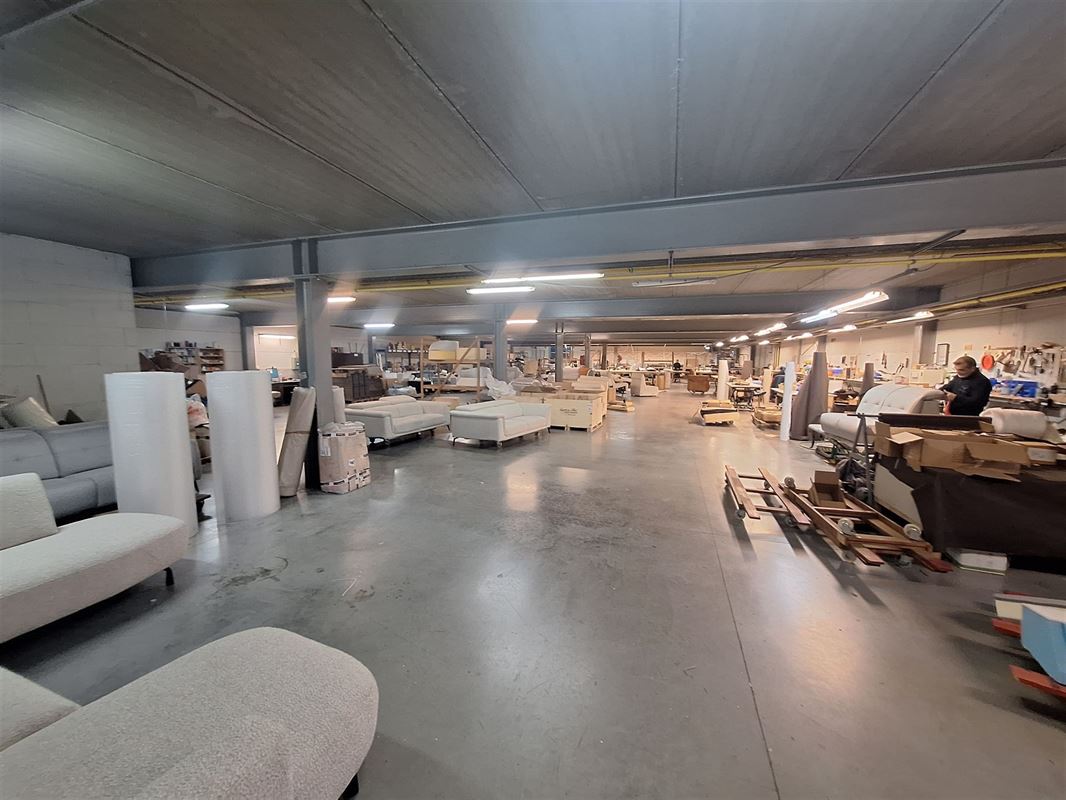 Foto 15 : Magazijn te 8930 MENEN (België) - Prijs &euro; 12.500