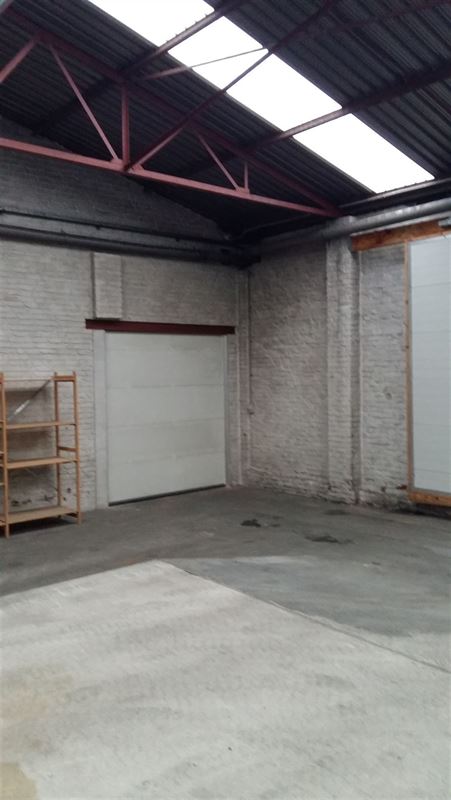 Foto 6 : Magazijn te 9600 RONSE (België) - Prijs € 425