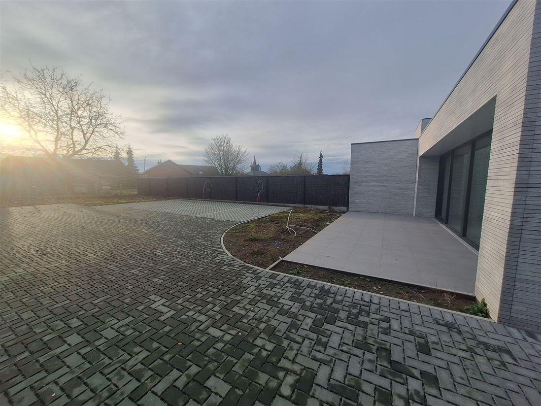 Foto 11 : Burelen te 8790 WAREGEM (België) - Prijs € 2.500