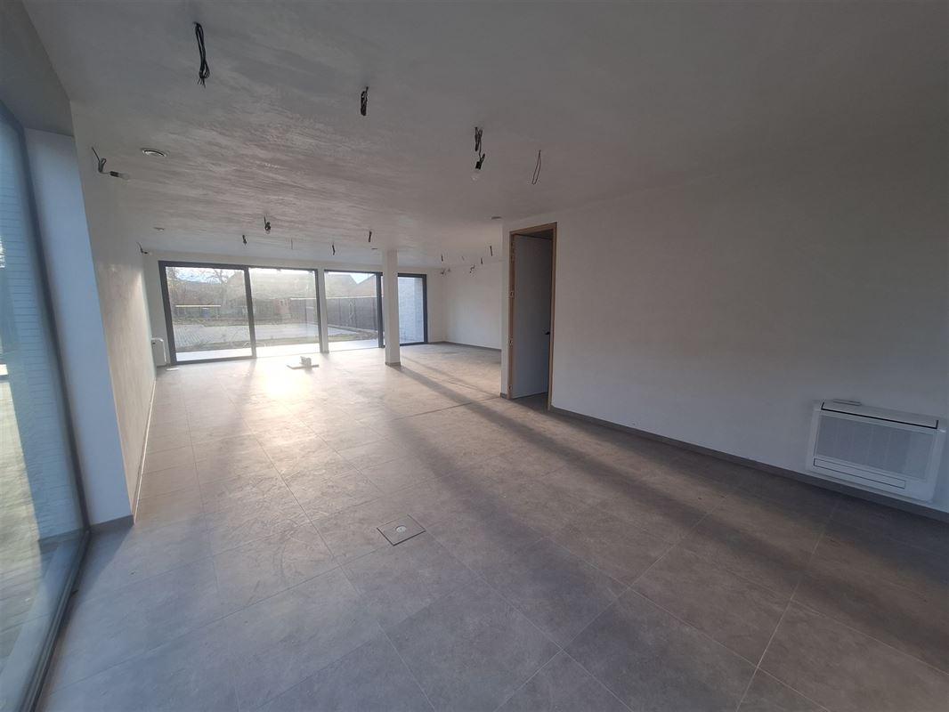 Foto 3 : Burelen te 8790 WAREGEM (België) - Prijs € 2.500