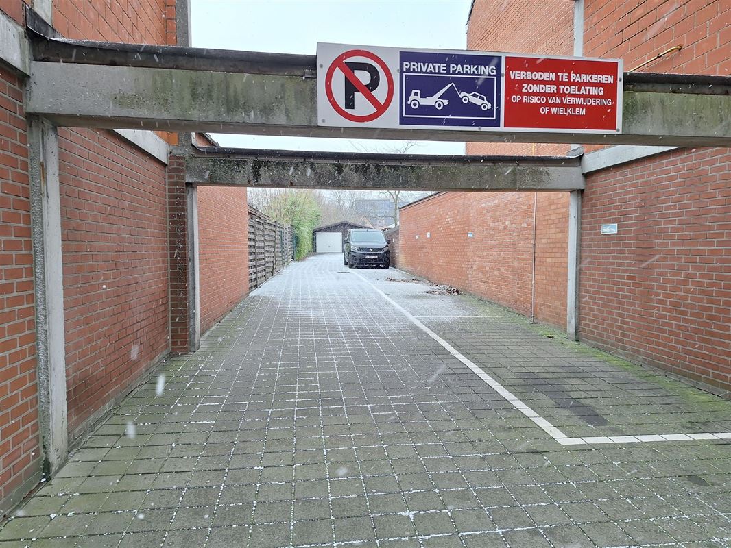 Foto 12 : Burelen te 8500 KORTRIJK (België) - Prijs &euro; 700