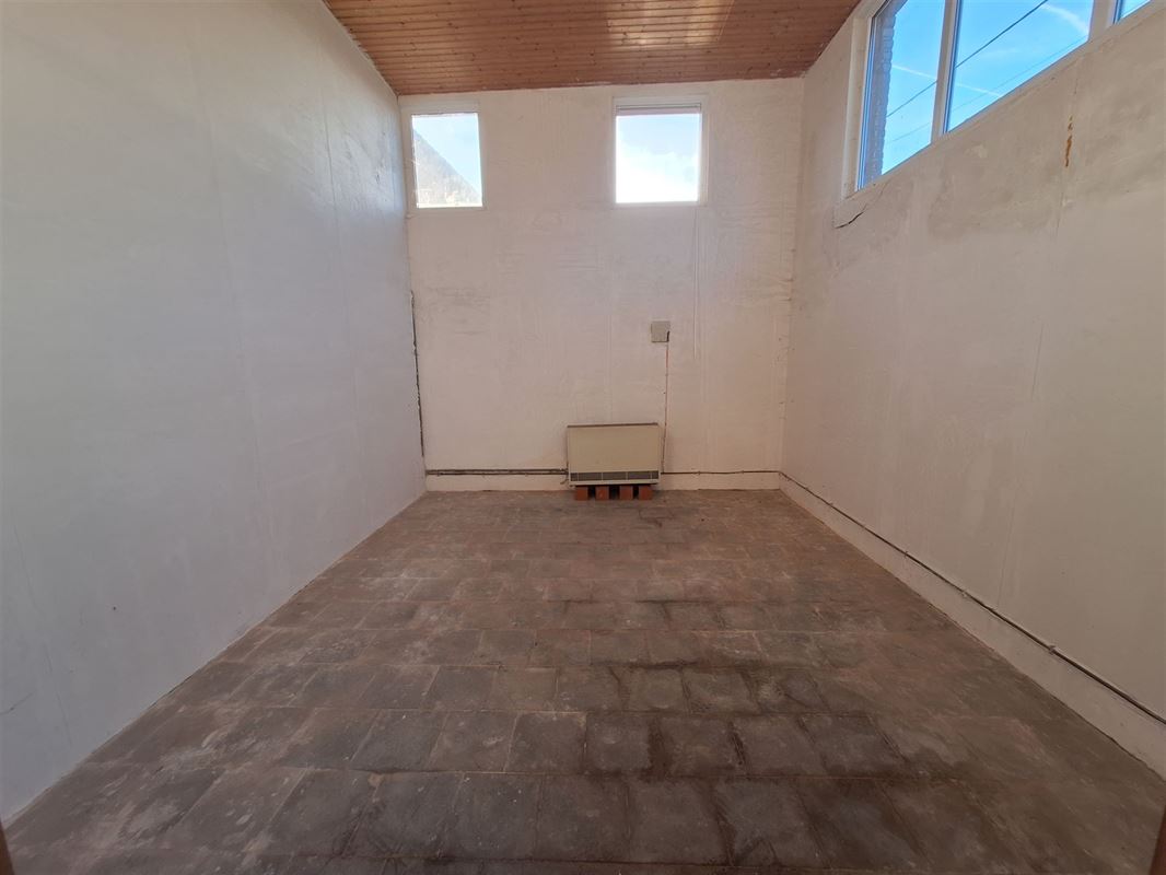 Foto 5 : Magazijn te 9870 ZULTE (België) - Prijs &euro; 1.000