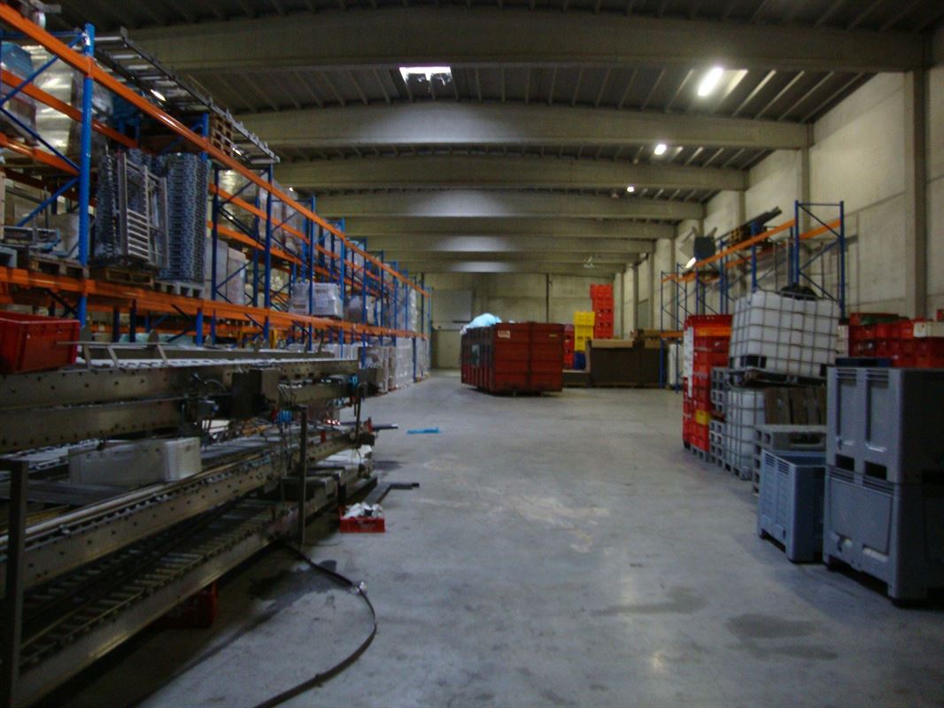 Foto 4 : Magazijn te 7700 MOESKROEN (België) - Prijs &euro; 1.280.000