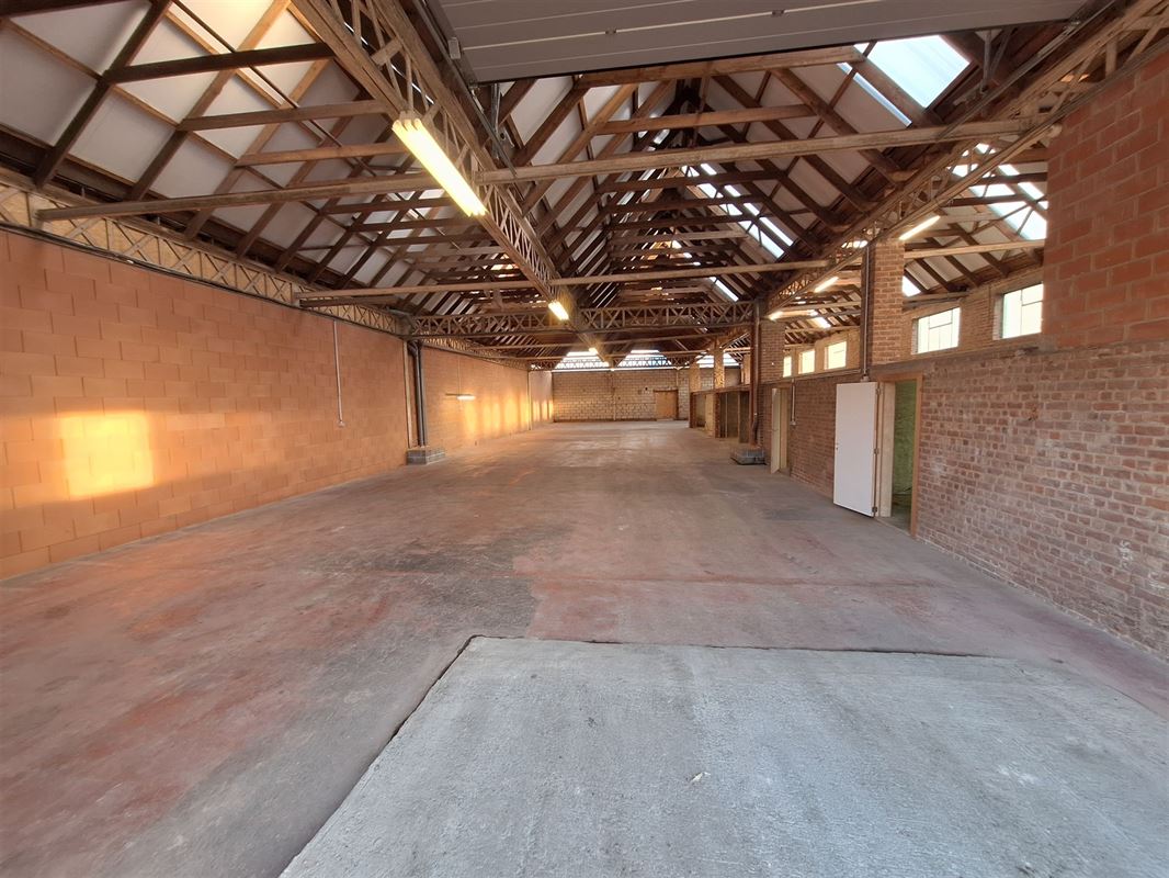 Foto 2 : Magazijn te 9870 ZULTE (België) - Prijs &euro; 1.000