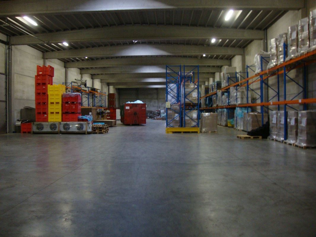 Foto 3 : Magazijn te 7700 MOESKROEN (België) - Prijs &euro; 1.280.000