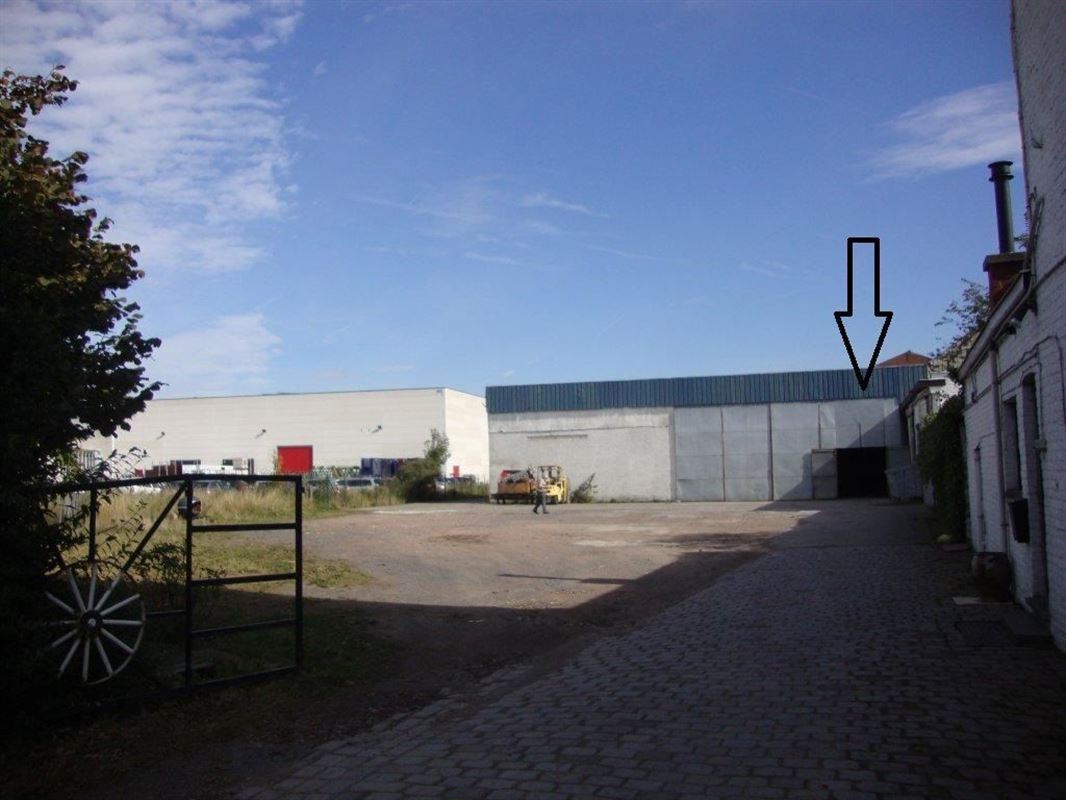 Foto 3 : Magazijn te 8501 HEULE (België) - Prijs &euro; 100