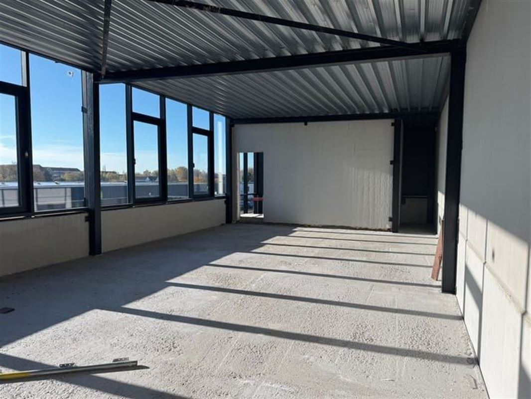 Foto 14 : Magazijn te 7780 KOMEN-WAASTEN (België) - Prijs &euro; 3.000