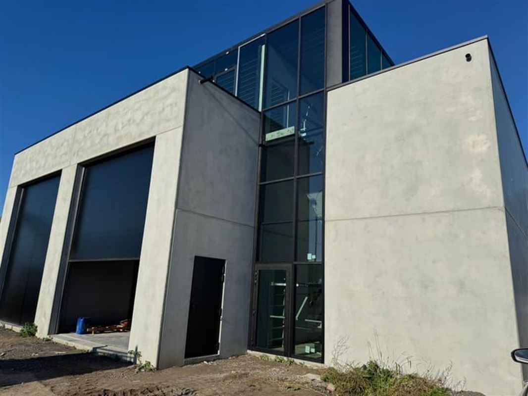 Foto 2 : Magazijn te 7780 KOMEN-WAASTEN (België) - Prijs &euro; 3.000